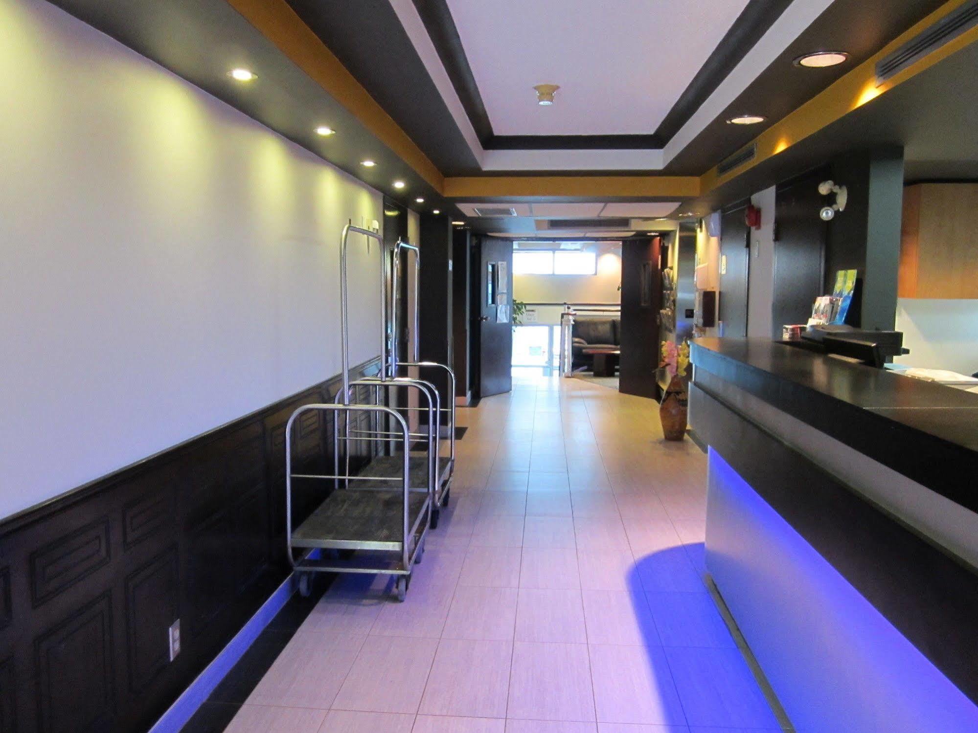 Auberge De La Gare Gatineau Exteriör bild